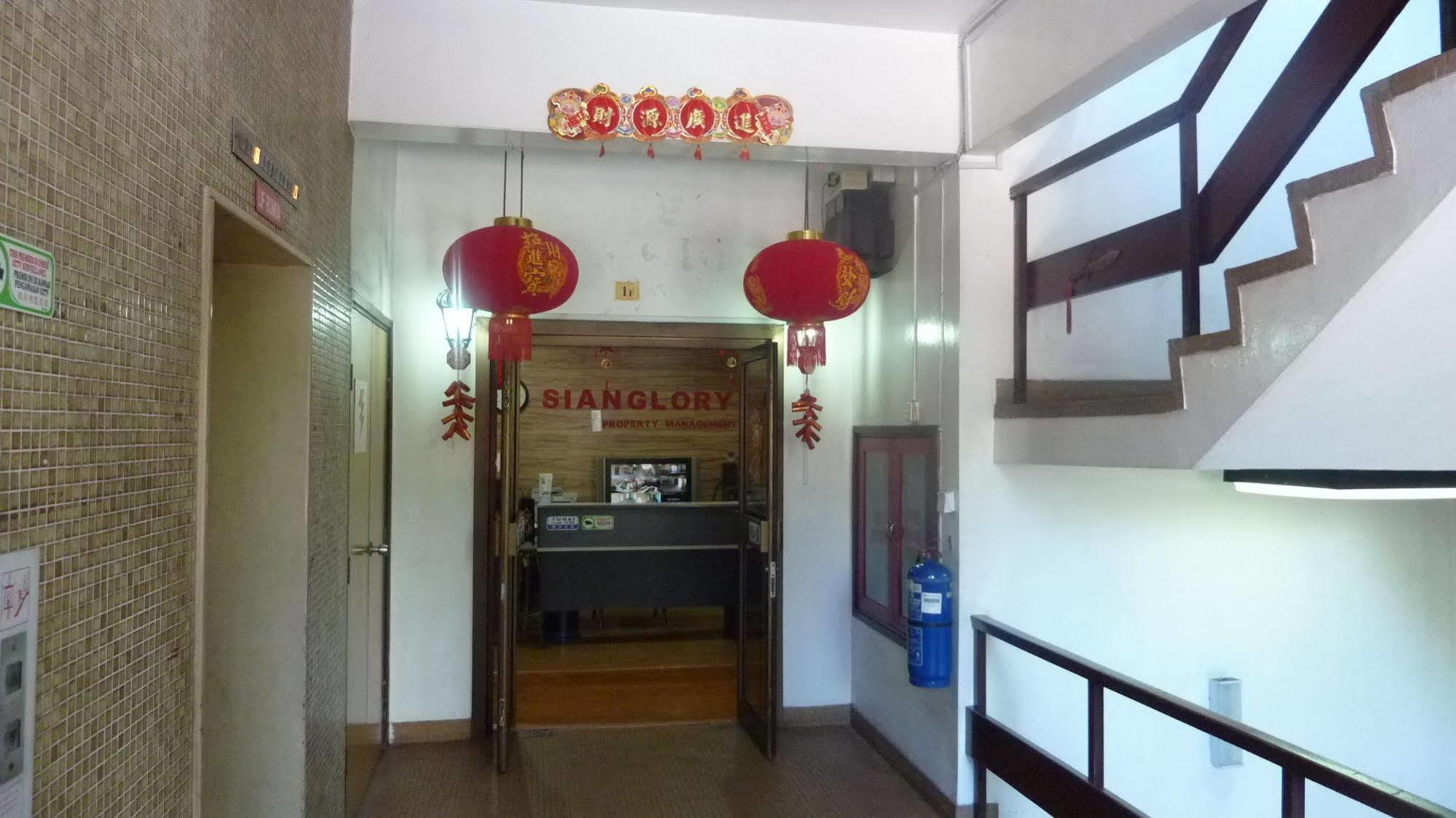 7 Hung Hung Inn Kota Kinabalu Exterior foto